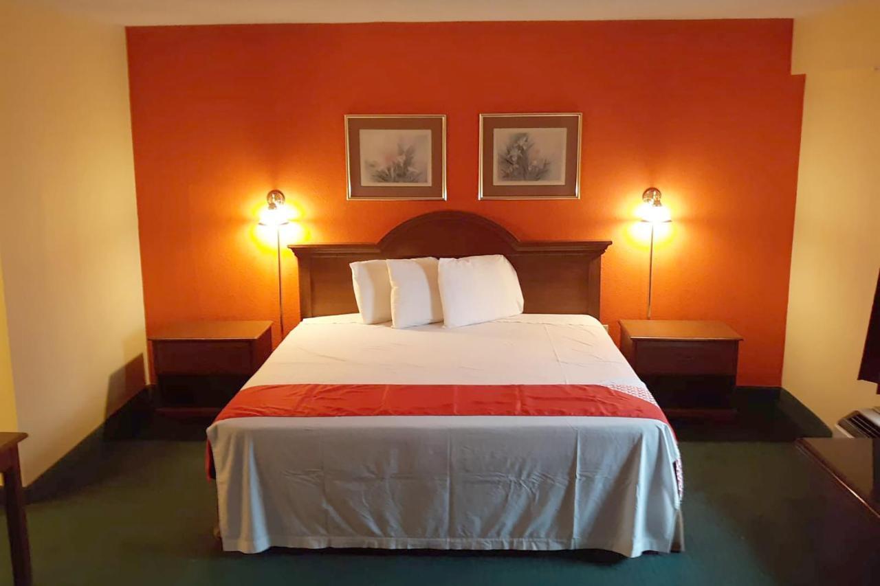 Super Value Inn Valdosta Esterno foto